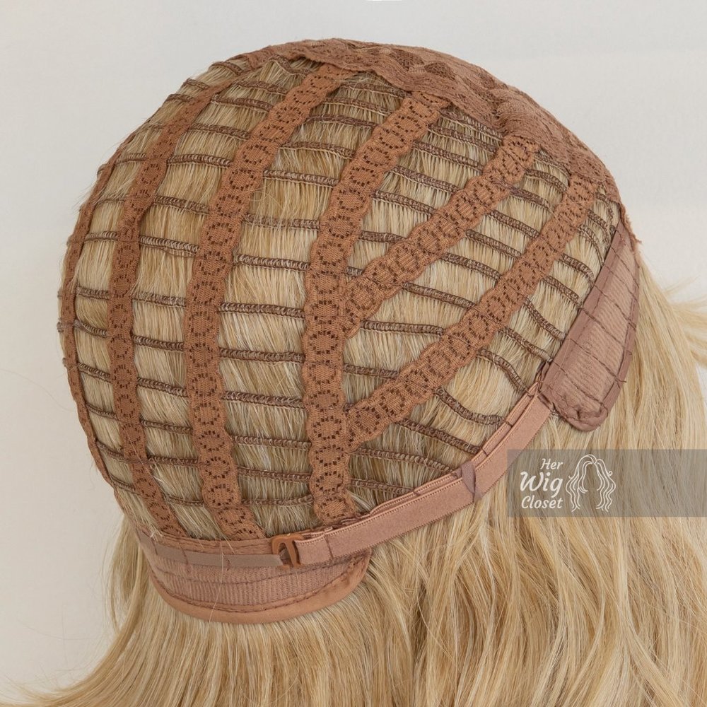 Golden Blonde Wavy Wig with Bangs | Gwen - Picture 6 of 9